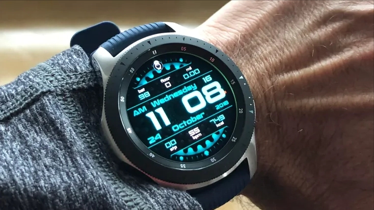 三星不离不弃，为五年前的 Galaxy Watch 智能手表推送软