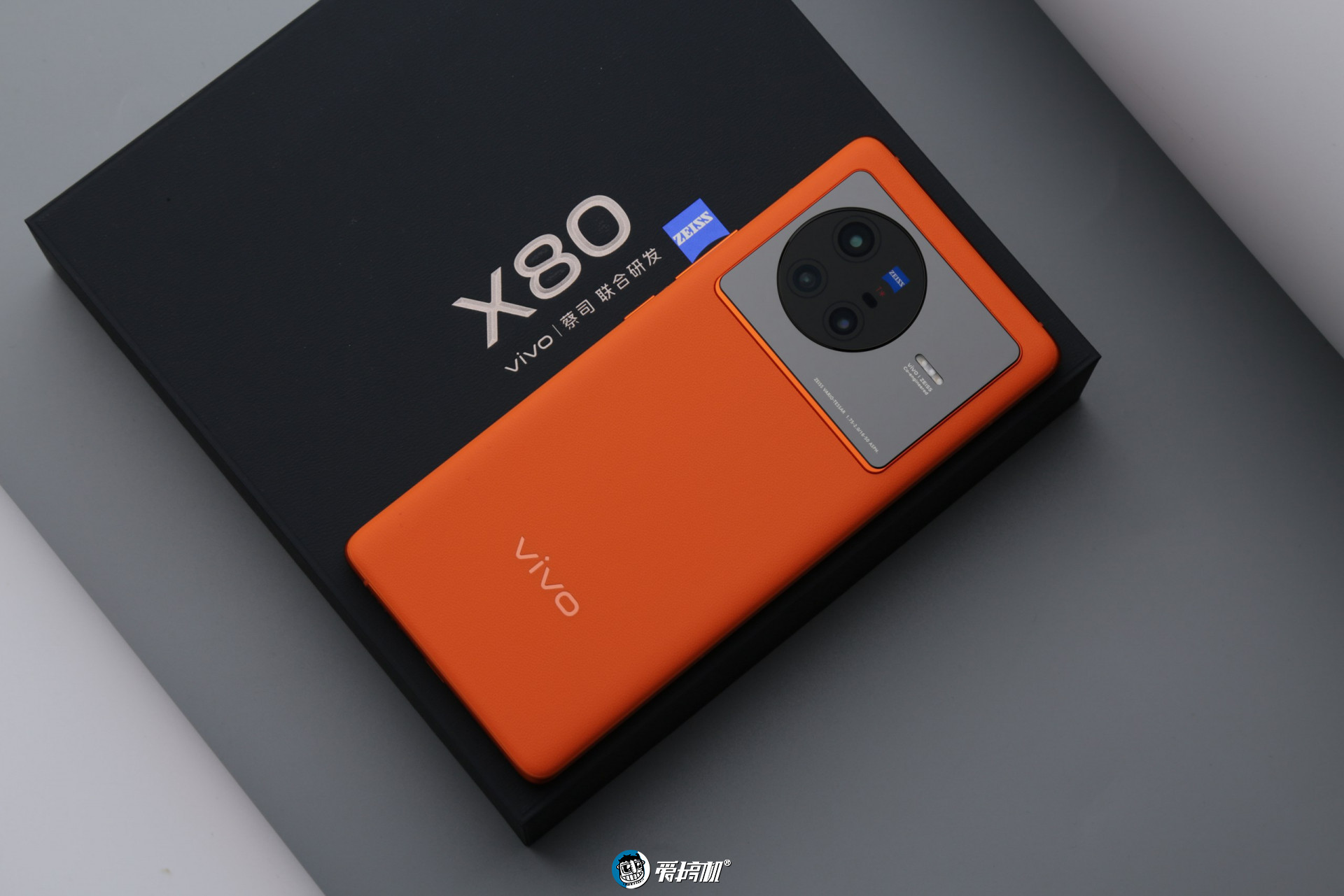 2022年vivo最新款手机-2022年vivo最新款手机X80