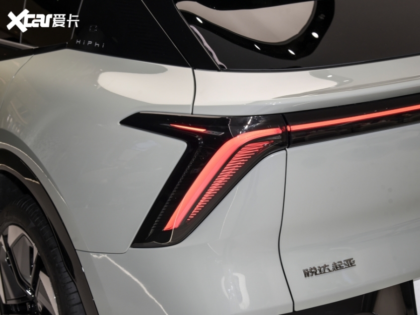 高合第三款新车 HiPhi Y 实车陆续到店，将于 7 月 15 日上市